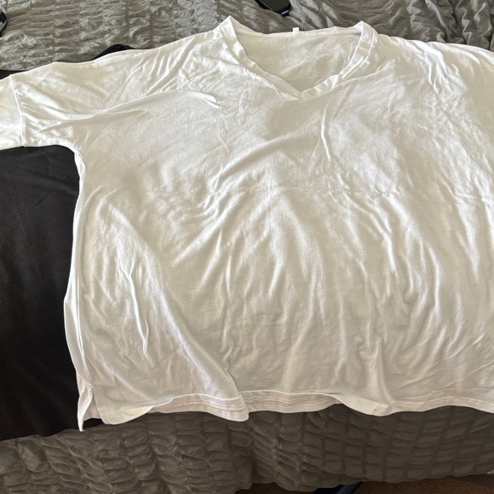 2 plus size tees 4x